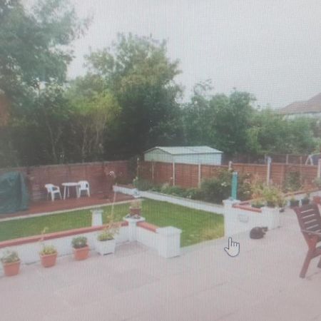 Comfy Room Well Located Londra Exterior foto