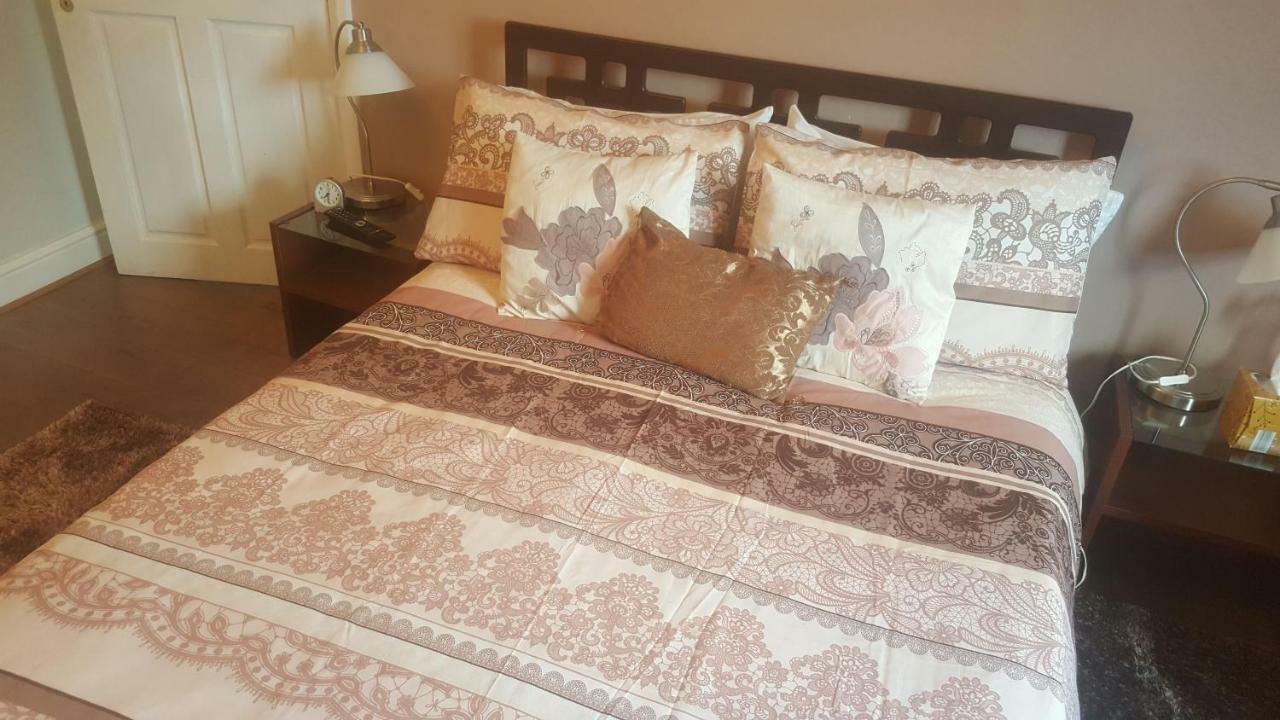 Comfy Room Well Located Londra Exterior foto